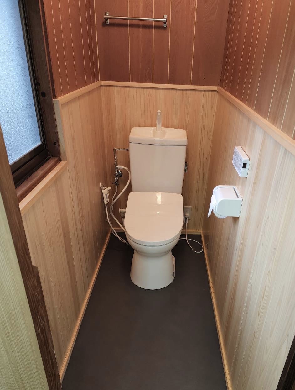 和式トイレから洋式トイレへ 写真