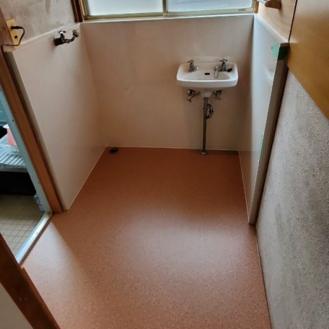 洗面所の床リフォーム工事 アイキャッチ画像